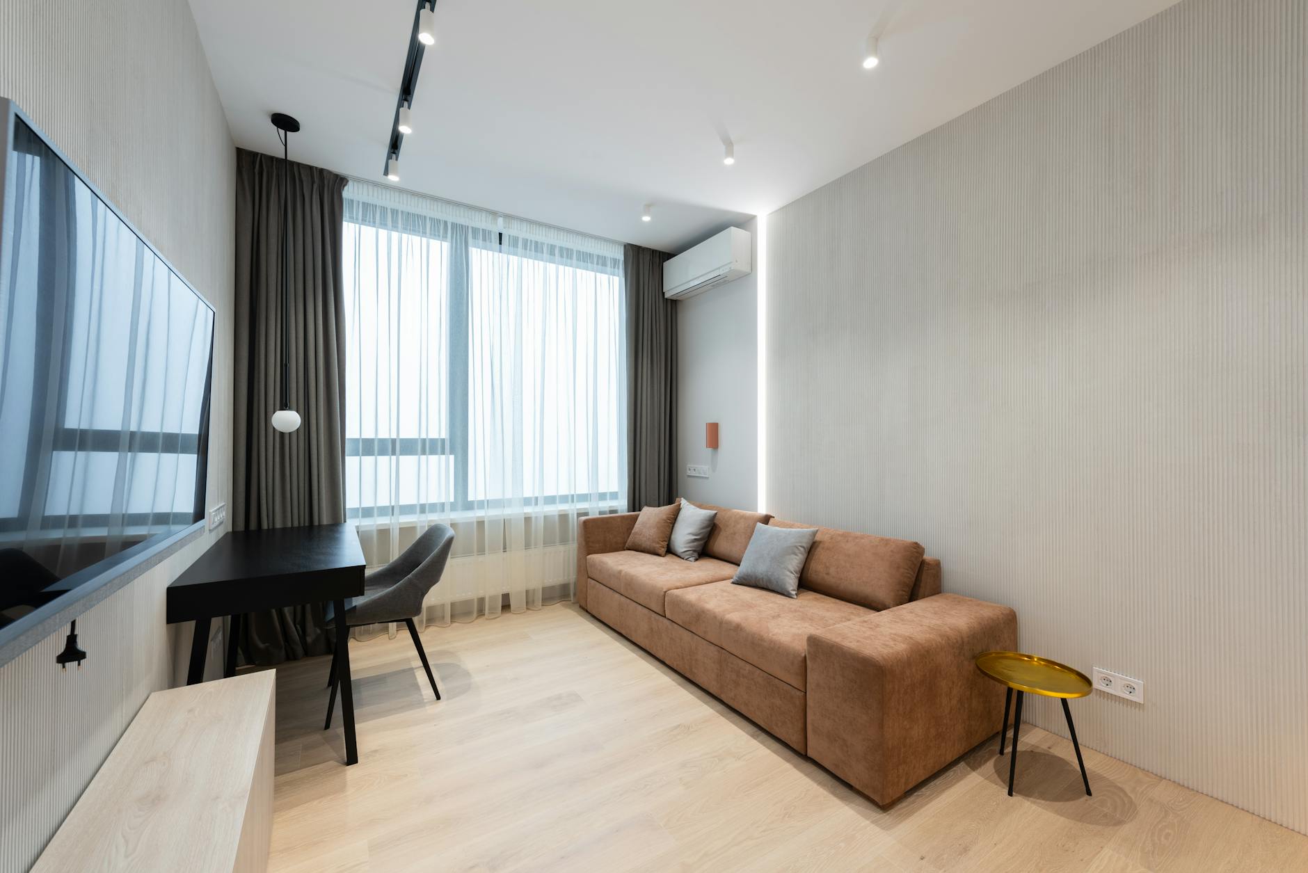 Pic of a neutral sofa